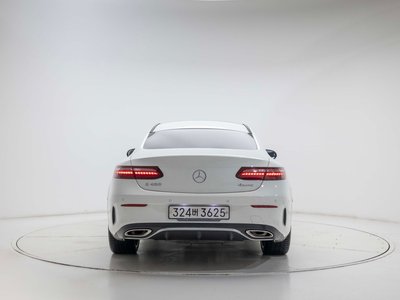 MERCEDES-BENZ E-CLASS - 3