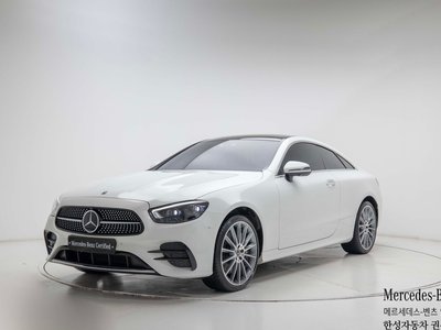 MERCEDES-BENZ E-CLASS - 1