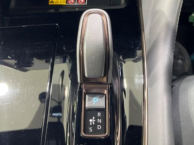صورة مصغرة 23 لـ 2023 Toyota VELLFIRE