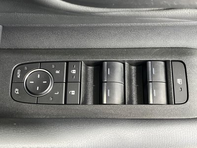 صورة مصغرة 42 لـ 2023 Toyota VELLFIRE