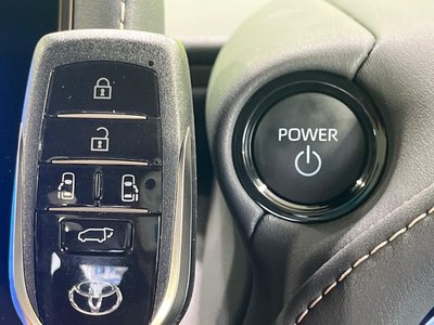 صورة مصغرة 31 لـ 2023 Toyota VELLFIRE
