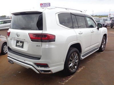 TOYOTA LAND CRUISER - 6