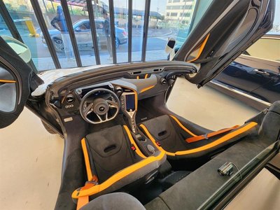 MCLAREN 750S - 8