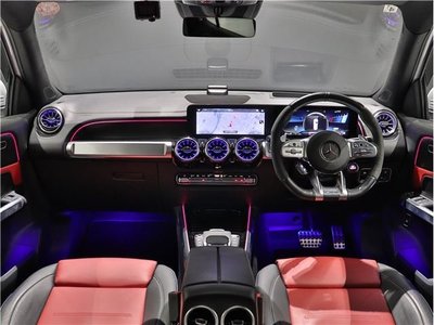 MERCEDES-BENZ GLB - 4