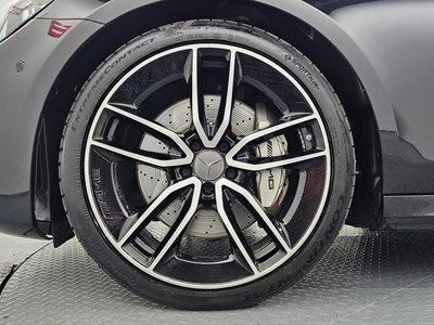 MERCEDES-BENZ E-CLASS - 6