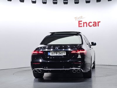 MERCEDES-BENZ E-CLASS - 4