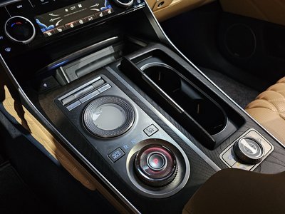 GENESIS GV80 - 9