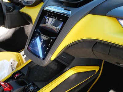صورة مصغرة 55 لـ 2026 Lamborghini REVUELTO