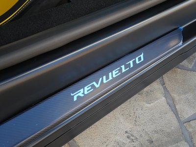 صورة مصغرة 60 لـ 2026 Lamborghini REVUELTO