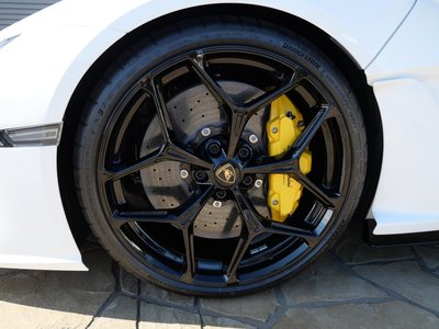 صورة مصغرة 16 لـ 2026 Lamborghini REVUELTO