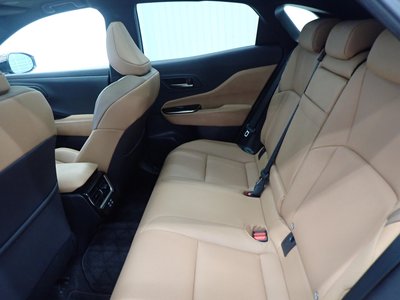 صورة مصغرة 61 لـ 2023 Toyota CROWN SPORT