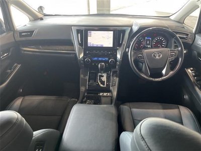 2021 Toyota ALPHARD — фото 8
