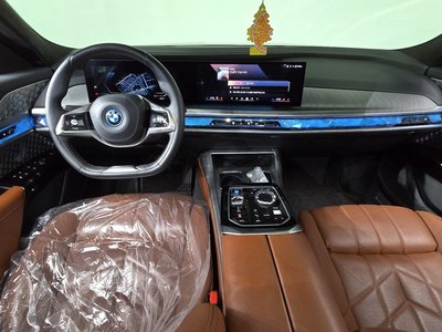 BMW I7 - 5