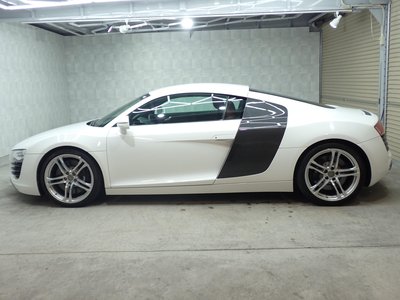 2009 AUDI R8 — фото 22