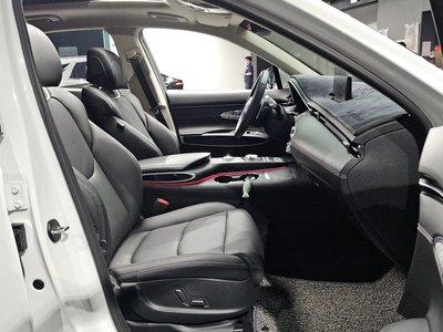 صورة مصغرة 18 لـ 2022 Genesis GV70