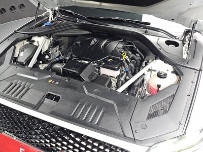2022 Genesis GV70 photo 7