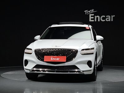 2022 Genesis GV70 photo 2