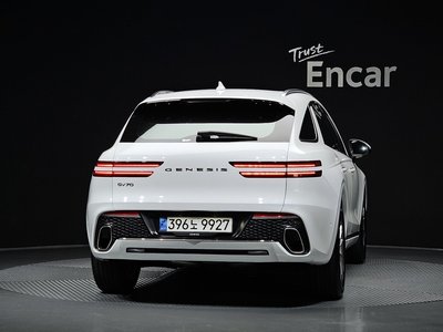 2022 Genesis GV70 photo 3