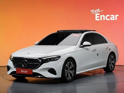 MERCEDES-BENZ E-CLASS - 1