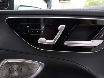 2023 Mercedes-BENZ C-CLASS AMG 缩略图 28