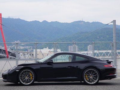 PORSCHE 911 - 10