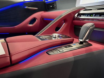صورة مصغرة 21 لـ 2024 Lexus LC