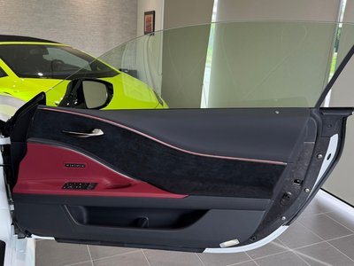 صورة مصغرة 60 لـ 2024 Lexus LC