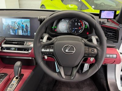صورة مصغرة 17 لـ 2024 Lexus LC