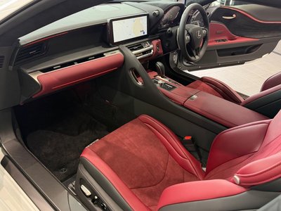 صورة مصغرة 64 لـ 2024 Lexus LC