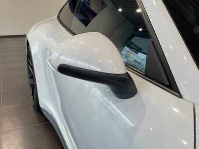 PORSCHE 911 - 10