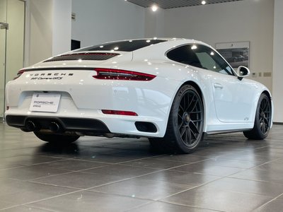 PORSCHE 911 - 6
