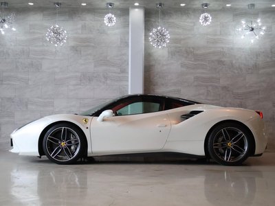 FERRARI 488 - 6