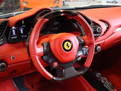FERRARI 488 - 10