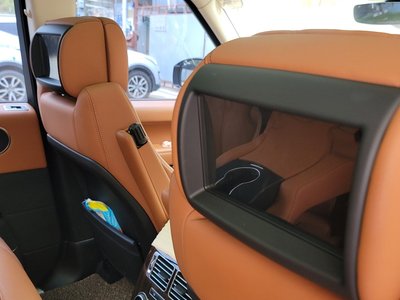 2017 LAND Rover RANGE ROVER — миниатюра 15
