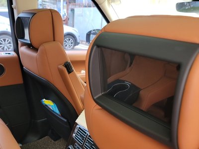 2017 LAND Rover RANGE ROVER photo 4