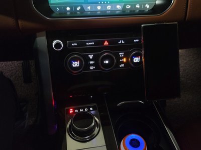 2017 LAND Rover RANGE ROVER — миниатюра 11