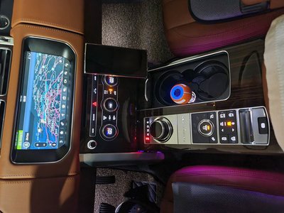 2017 LAND Rover RANGE ROVER photo 8
