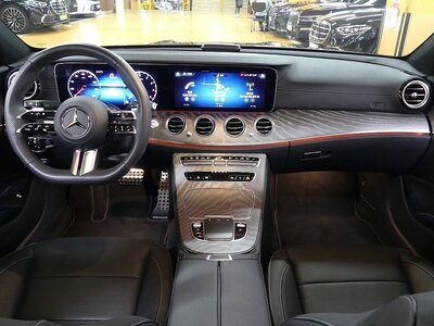 MERCEDES-BENZ E-CLASS - 5