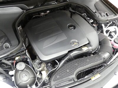 MERCEDES-BENZ E-CLASS - 7