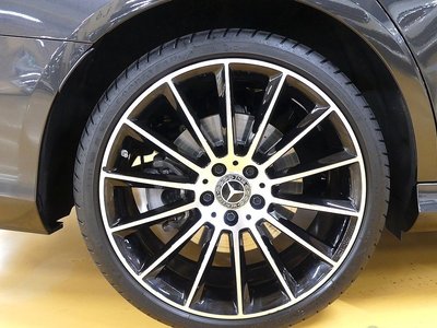 MERCEDES-BENZ E-CLASS - 6