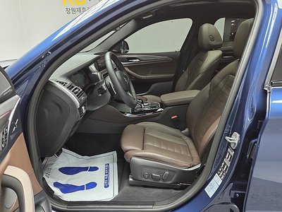 2025 BMW X4 缩略图 12