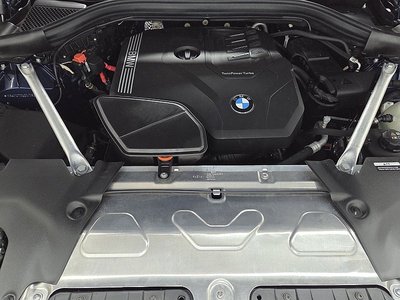 2025 BMW X4 缩略图 19