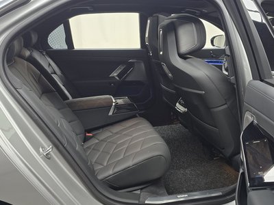 2024 BMW 7 SERIES — миниатюра 17