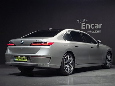 2024 BMW 7 SERIES — фото 2