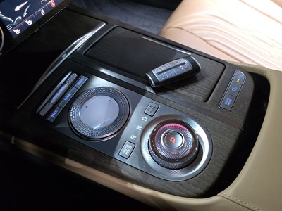 GENESIS G80 (RG3) - 9