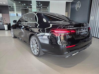 MERCEDES-BENZ E-CLASS - 4
