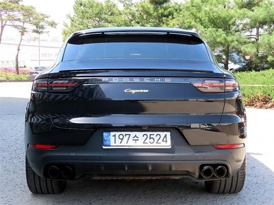 PORSCHE CAYENNE - 3