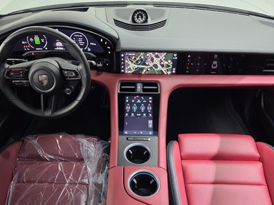 2024 Porsche TAYCAN 照片 5