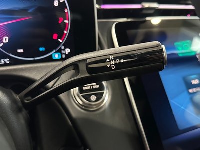 MERCEDES-BENZ E-CLASS - 9