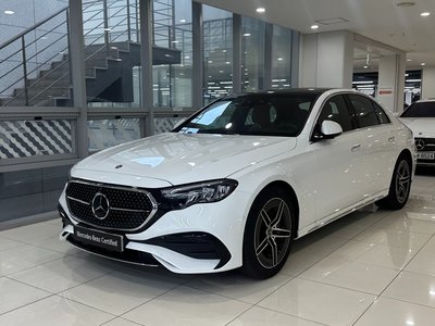 MERCEDES-BENZ E-CLASS - 1